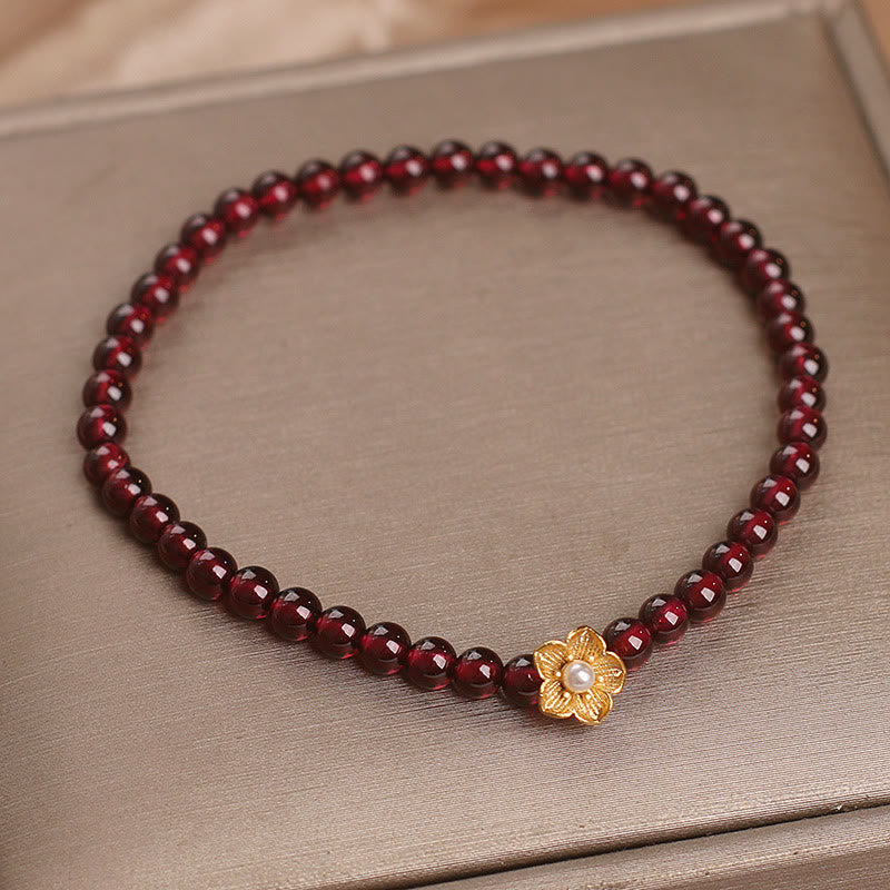 Satori Totem Natural Garnet Beads FlowerBracelet