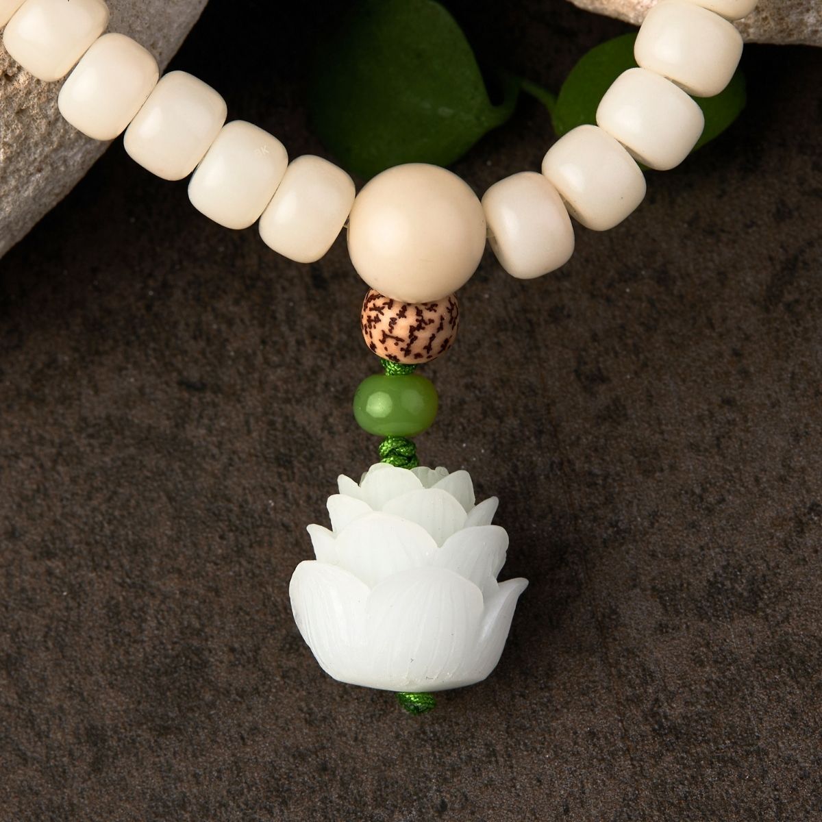 Satori Totem White Jade Bodhi Seed Mala Bead