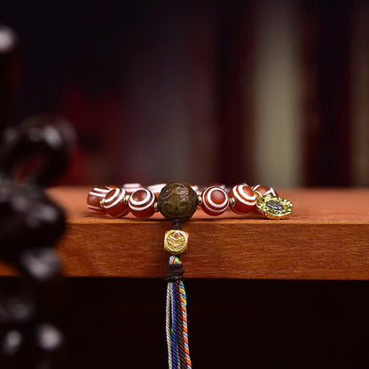 Satori Totem Tibetan Zakiram Red Agate Bracelet