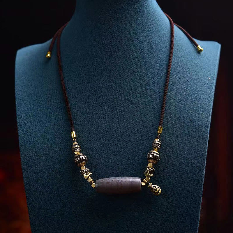 Satori Totem Tibet Dzi Bead Om Mani Padme Hum Necklace Pendant