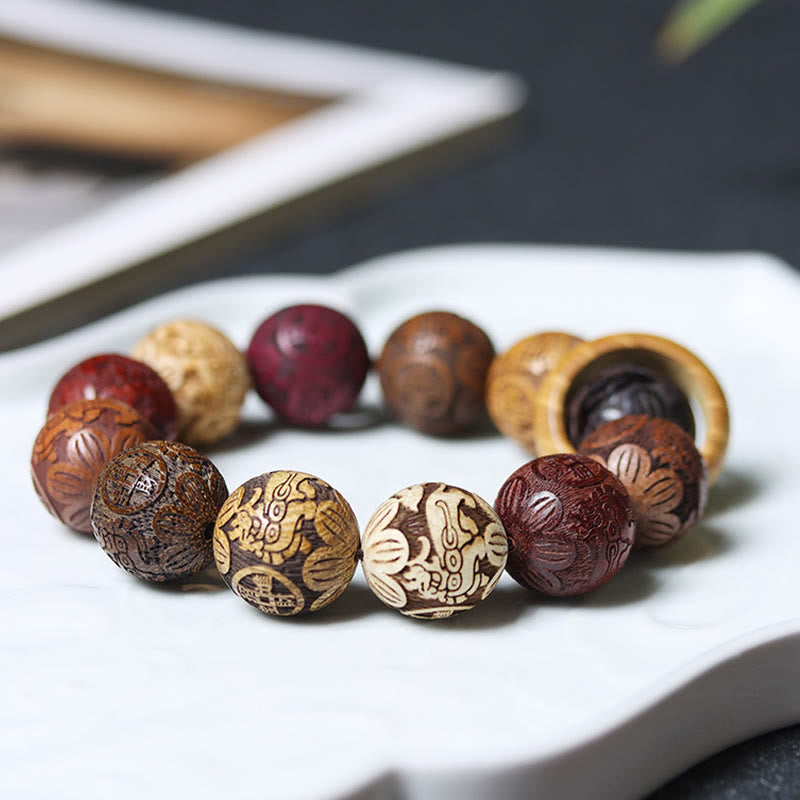 Satori Totem Carving Sandalwood Chinese Zodiac Auspicious Dragon Phoenix Fu Character Healing Bracelet