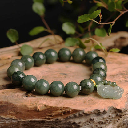 Satori Totem Green Jade Tilted-Head Pixiu Bracelet
